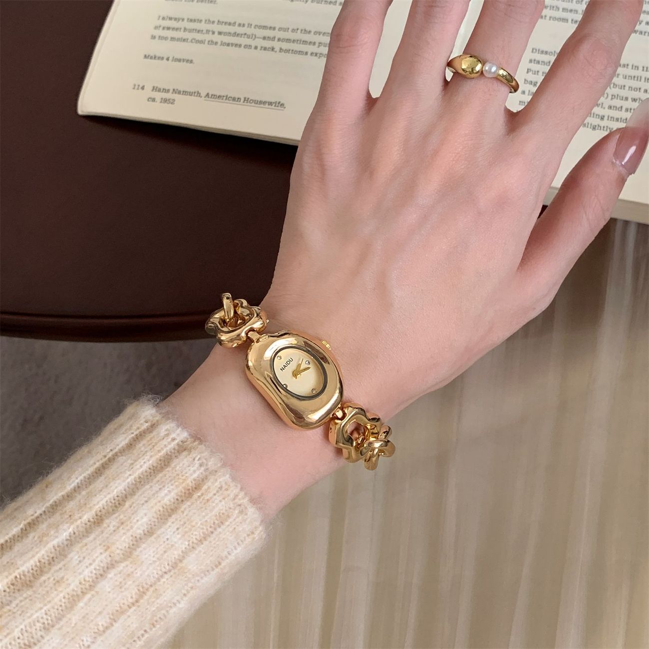 นาฬิกาข้อมือวินเทจส่วนบุคคลแบบ - Jewelry Watches For Kids บทวิจารณ์และราคา