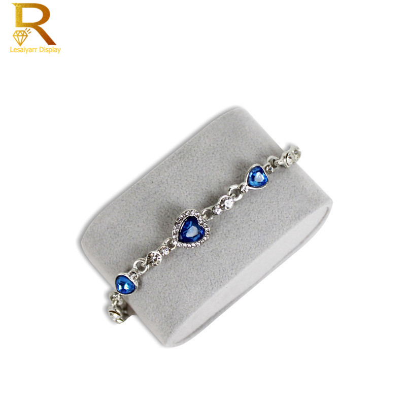 ขายร้อนสีดําสีขาวหนังนิ่มนาฬิก - Jewelry Watches For Sale บทวิจารณ์และราคา